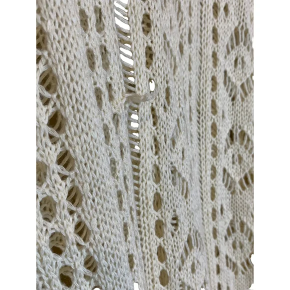 Crochet Pull Over Top - Picture 4 of 6